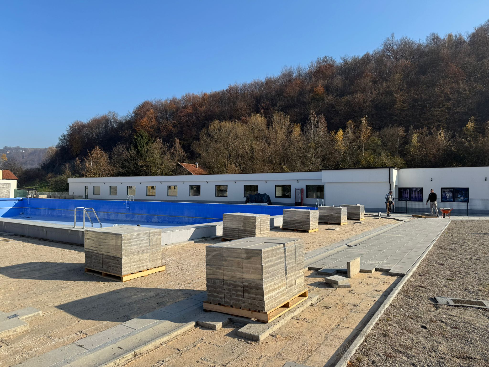 Informacija za javnost: Uklanjanje betonskih ploča na bazenu