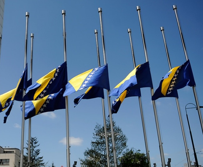 11. juli/srpanj 2022. godine proglašen Danom žalosti u Federaciji BiH