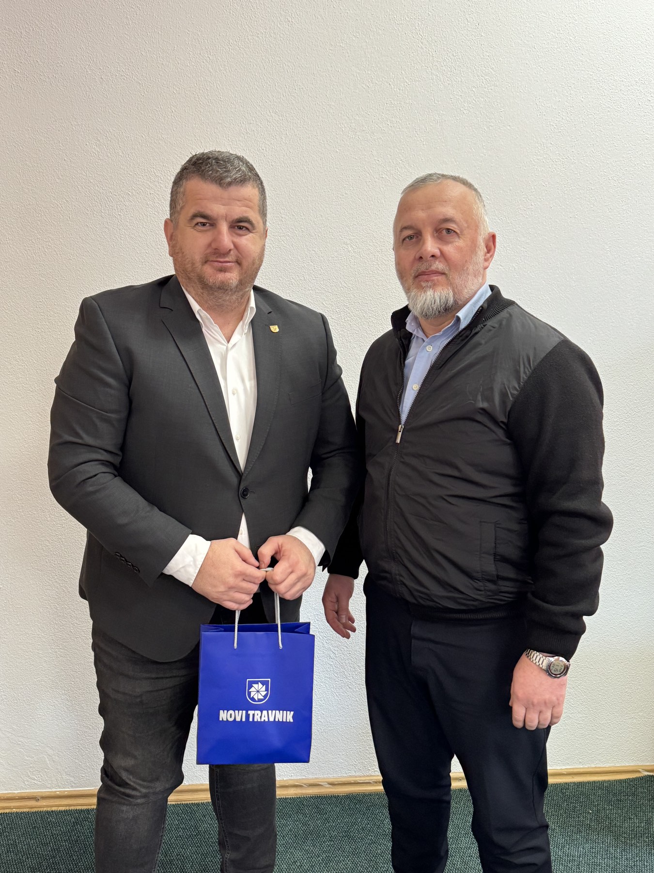 s1.jpg
